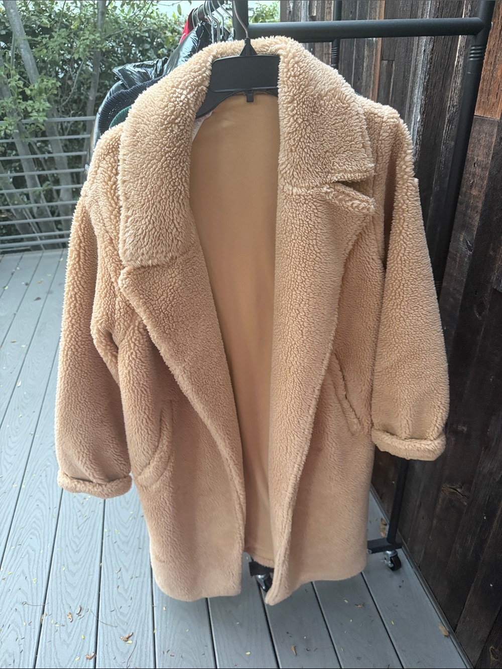 ALO Yoga Plush Teddy Coat in Camel